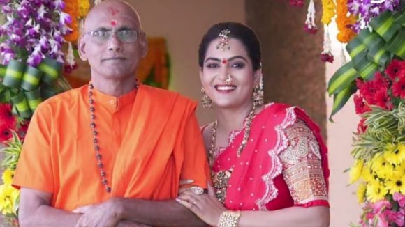 Actress Himaja: బిగ్ బాస్ హిమజ ఇంట తీవ్ర విషాదం..మాటలలో చెప్పలేనంటూ!