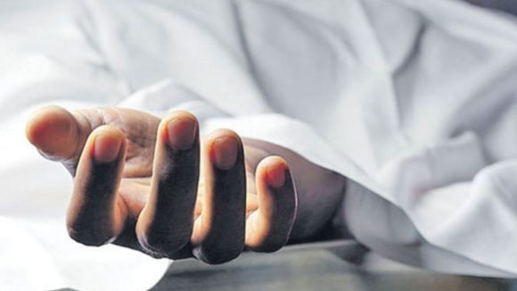 Youth Suicide: దారుణం.. తండ్రి బైక్ కొనివ్వలేదని యువకుడు ఆత్మహత్య..