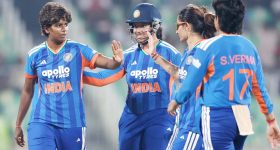 INDW Vs SLW : మ‌ళ్లీ అదే జోరు.. పోరాడి ఓడిన శ్రీలంక