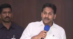 YS jagan : పాదయాత్రనే నమ్ముకున్న జగన్..!