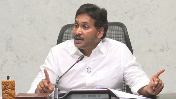 AP Politics: ఇలాగైతే నక్సలైట్లు పుట్టుకొస్తారు.. చంద్రబాబు ప్రభుత్వానికి జగన్ వార్నింగ్