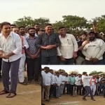 KTR: సిరిసిల్లలో కేటీఆర్ బ్యాటింగ్.. తొలి బంతికే సిక్సర్..!