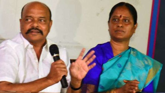 Warangal Politics: వరంగల్ తూర్పులో ఇది పరిస్థితి.. కొండా ఫ్యామిలీకి షాక్, సారయ్య గూటికి కీలక అనుచరులు