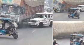 Lorry fell into a Bolero: ఘోర ప్రమాదం.. డివైడర్‌ని ఢీ కొట్టిన లారీ, ఆ తర్వాత బొలెరోపై పడింది