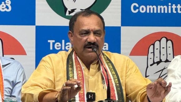 Mahesh Kumar: పవన్ కళ్యాణ్ ఆ వ్యాఖ్యలు వెనక్కి తీసుకుంటే మంచిది.. మహేష్ కుమార్ గౌడ్ సెన్సేషనల్ కామెంట్స్