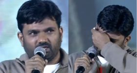 The Raja Saab Pre release: కన్నీళ్లు పెట్టుకున్న మారుతి.. ఓదార్చిన ప్రభాస్!
