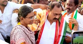 Sathya Sai district: దారుణం.. దత్తత పేరుతో తెచ్చి.. 14 ఏళ్ల బాలికపై పెంపుడు తండ్రి, బావమరిది అత్యాచారం