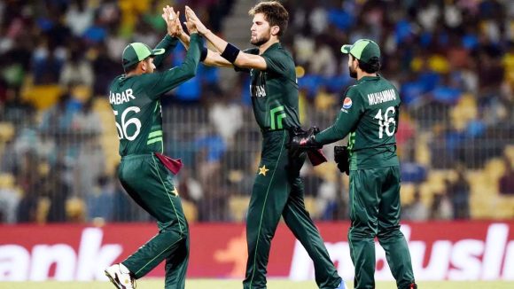 PAK VS SL T20 2026 : పాకిస్తాన్ జ‌ట్టు నుంచి బాబ‌ర్, రిజ్వాన్, షాహీన్ ఔట్.. షాక్ ఇచ్చిన పీసీబీ..!