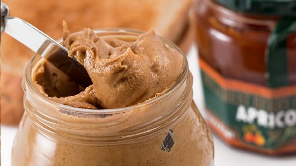 Peanut butter: పీనట్ బటర్ తినడం ఆరోగ్యానికి మంచిదేనా?