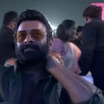 The Raja Saab Pre Release: అదిరిపోయే లుక్ లో గ్రాండ్ ఎంట్రీ ఇచ్చిన ప్రభాస్..