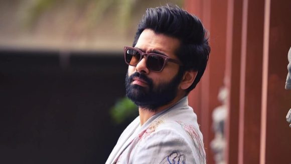 Ram Pothineni: రూట్ మార్చేసిన రామ్.. హిట్ కోసం ఎప్పుడు చెయ్యని రిస్క్..!