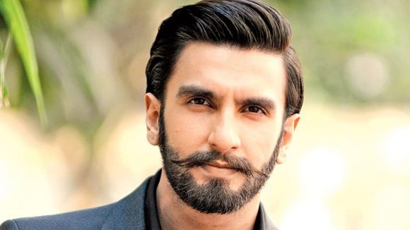 Ranveer Singh: ముదురుతున్న వివాదం.. రణవీర్ సింగ్ పై హిందు జన జాగృతి సమితి ఫిర్యాదు!