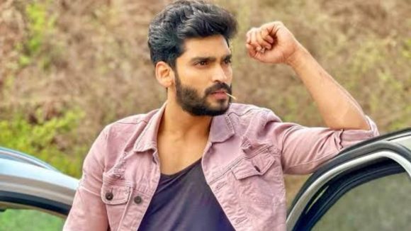Ravi Krishna: కులం చూసి 3 సినిమాల నుంచి పీకేశారు: రవి కృష్ణ