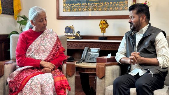 CM Revanth Reddy: తెలంగాణలో 105 యంగ్ ఇండియా స్కూల్స్ ఏర్పాటు.. కేంద్రం సహకారం కోరిన సీఎం రేవంత్ రెడ్డి