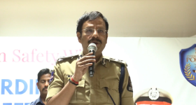 The Raja Saab : అంతా బన్నీ పుణ్యమే… తిట్టుకుంటున్న ప్రభాస్ ఫ్యాన్స్