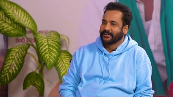 Actor Shivaji: టికెట్ల రేట్లు పెంచడం దుర్మార్గం.. తప్పంతా నిర్మాతలదే: శివాజీ