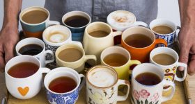 Tea or Coffee: ఎముకలు బలంగా ఉండాలంటే రోజూ టీ తాగాలా లేక కాఫీనా?