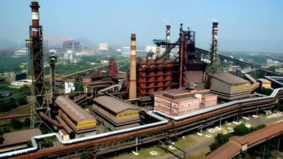 Vizag Steel Plant: విశాఖ స్టీల్ ప్లాంట్‌లో మరో కీలక విభాగం ప్రైవేటీకరణ.. కార్మికులు ఆందోళన
