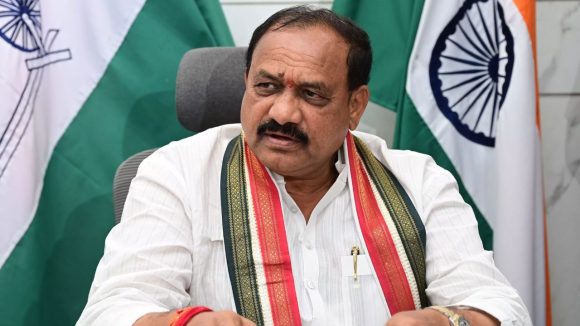 Mahesh Kumar Goud: వీళ్లు గాడ్సే వారసులు.. రాజకీయంగా ఎదుర్కొనే ధైర్యం లేదు: బీజేపీపై పీసీసీ చీఫ్ ఫైర్