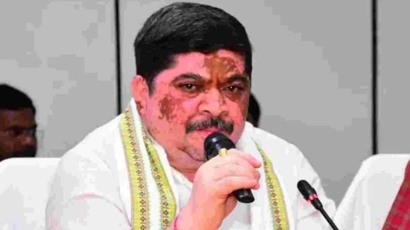Ponnam Prabhakar: ప్రభుత్వ పథకాలు సక్రమంగా చేరేలా.. సర్పంచ్‌లు ప్రజలకు అండగా నిలవాలి: పొన్నం ప్రభాకర్