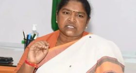 Minister Seethakka: ఉపాధ్యాయుల చేతిలోనే దేశ భవిష్యత్తు: మంత్రి సీతక్క