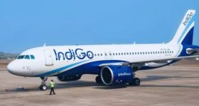 Indigo Flight Cancellations: ఇండిగో విమానం ఆలస్యం.. శంషాబాద్ ఎయిర్‌పోర్టులో అయ్యప్ప స్వాముల ఆందోళన