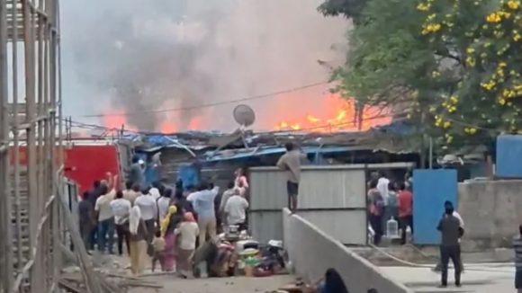 Fire Accident: భారీ అగ్నిప్రమాదం.. గుడిసెలు దగ్ధం