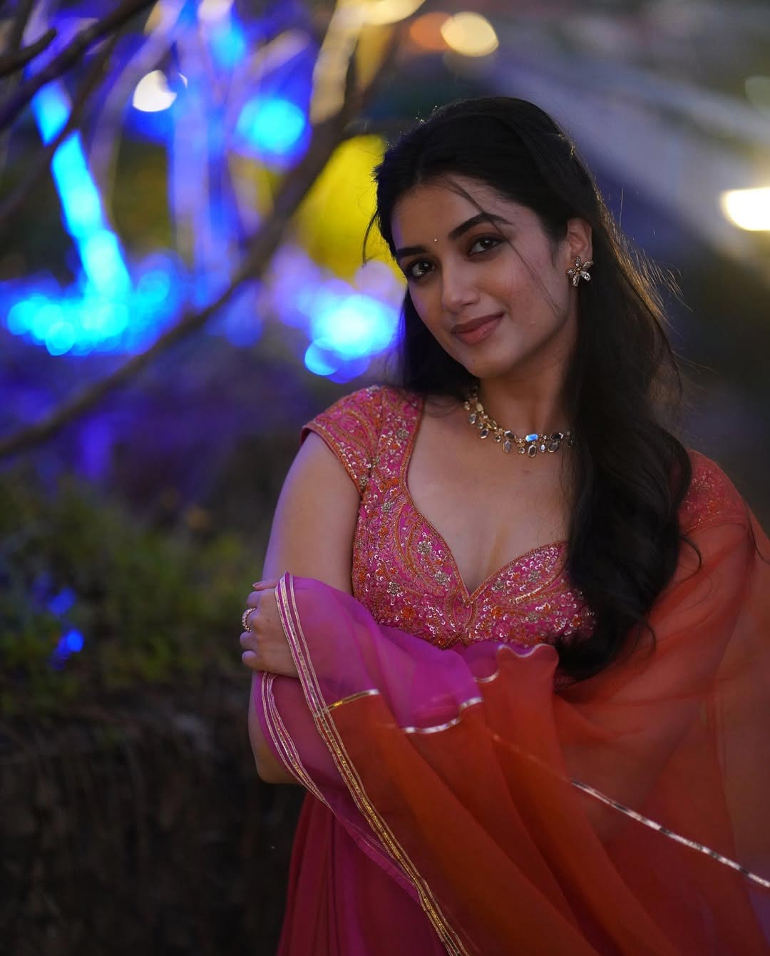 Bhagyashri Borse: క్యూట్‌ లుక్స్‌తో మతిపోగోడుతున్న భాగ్యశ్రీ బోర్సే