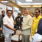 Chandrababu Naidu: జల్ జీవన్ మిషన్‌కు రూ.1,000 కోట్లు ఇవ్వండి.. పోలవరం పనులకు అనుమతులివ్వండి: చంద్రబాబు నాయుడు