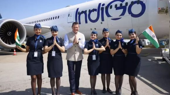 IndiGo voucher: ఇండిగో ప్రయాణికులకు గుడ్ న్యూస్.. వారికి రూ.10 వేల వోచర్
