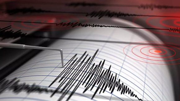 Earthquake in Japan: జపాన్‌లో భారీ భూకంపం.. రిక్టర్ స్కేలుపై 7.6 తీవ్రత