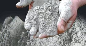 Fake Cement: ఇల్లు కట్టుకునేవారు జాగ్రత్త.. మార్కెట్లో నకిలీ సిమెంట్ కలకలం.. బ్రాండెడ్ సంచుల్లో విక్రయాలు