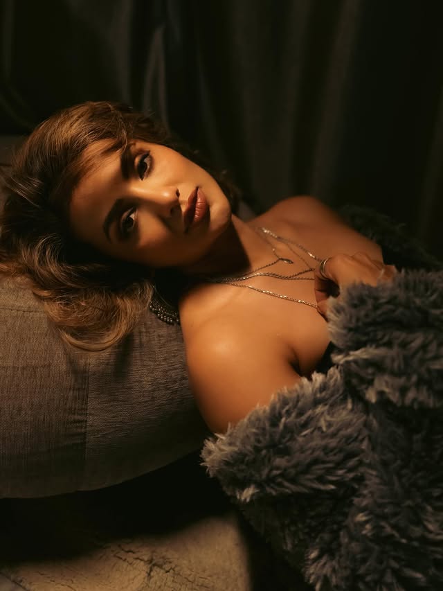 Tejeswi Madivada photo Gallery
