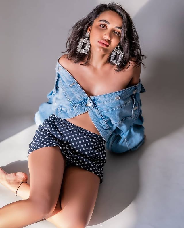 Tejeswi Madivada photo Gallery