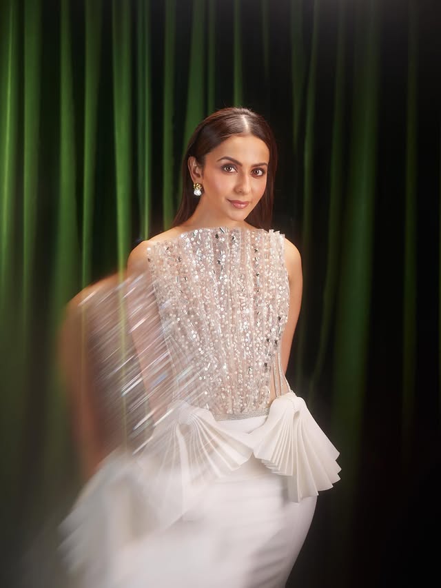 Rakul Preeth Singh Photo Gallery