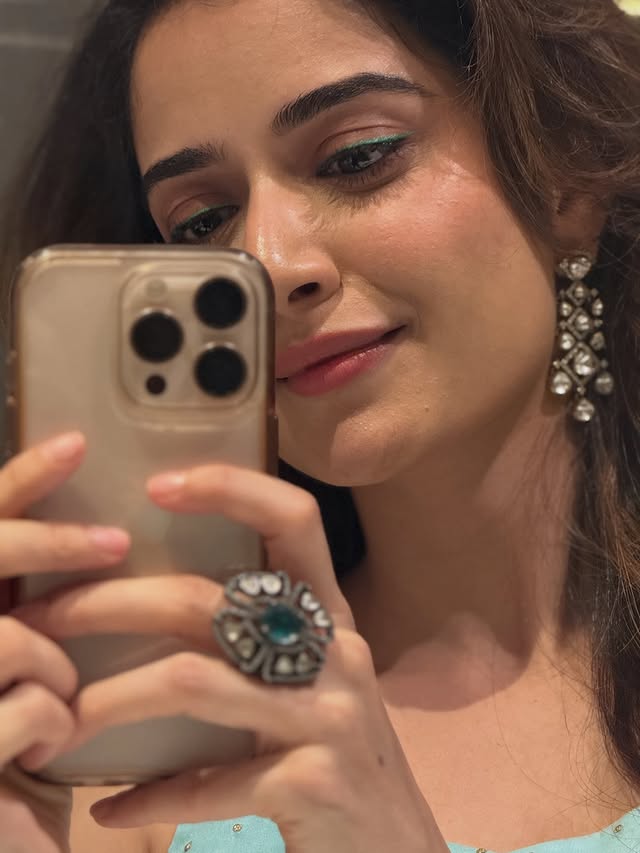 Ashika Ranganath Photo Gallery