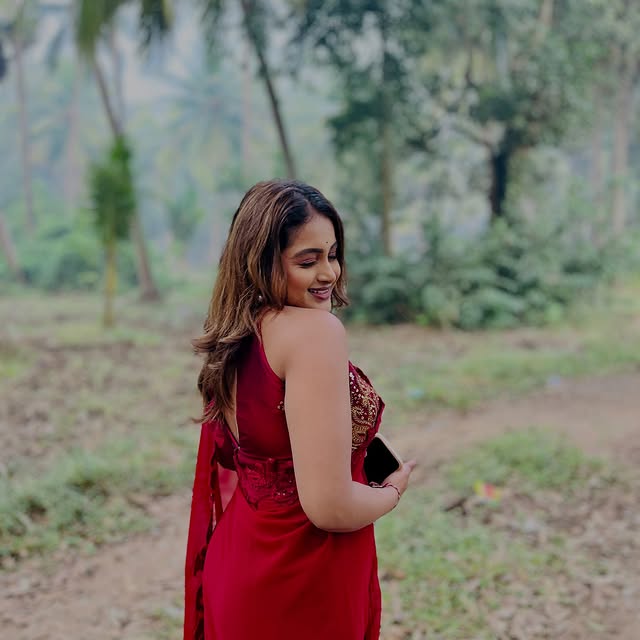 Yashaswini ( Source / Instagram) Yashaswini photo Gallery