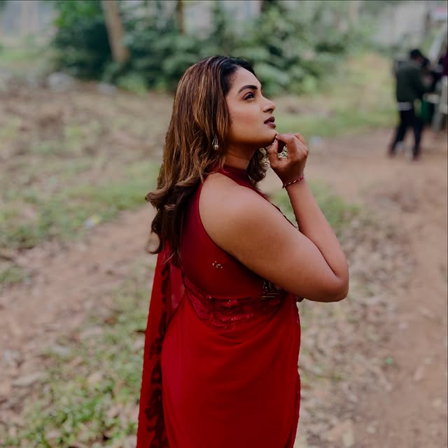 Yashaswini ( Source / Instagram) Yashaswini photo Gallery
