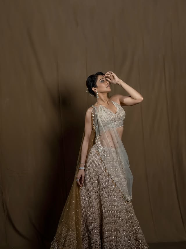 Regina cassandra Photo Gallery