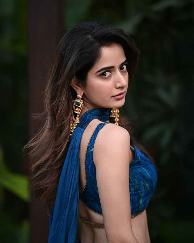 Ashika Ranganath Photo Gallery
