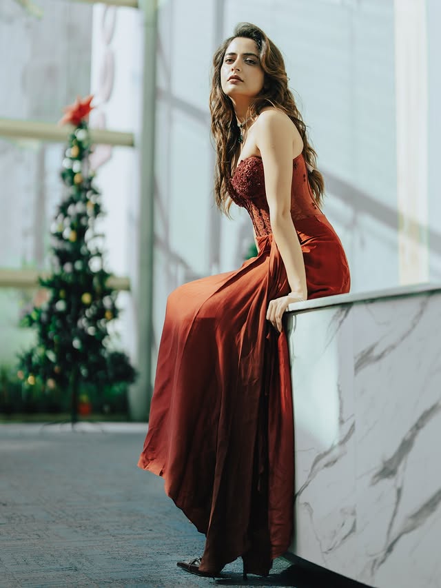 Ashika Ranganath Photo Gallery