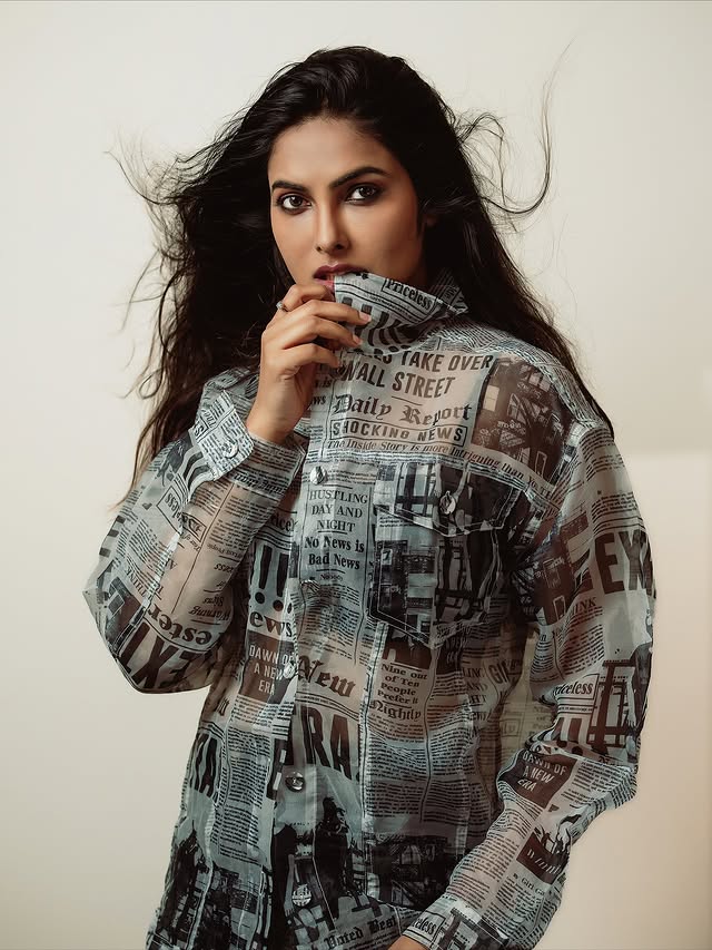 Divi Vadthya ( Source / Instagram) Divi Vadthya photo Gallery