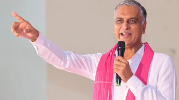 BRS vs Congress: స్పీకర్ తీర్పు రాజ్యాంగ విరుద్ధం.. రాహుల్ గాంధీ ‘రాజ్యాంగ రక్షణ’ నినాదం బూటకం: హరీశ్ రావు