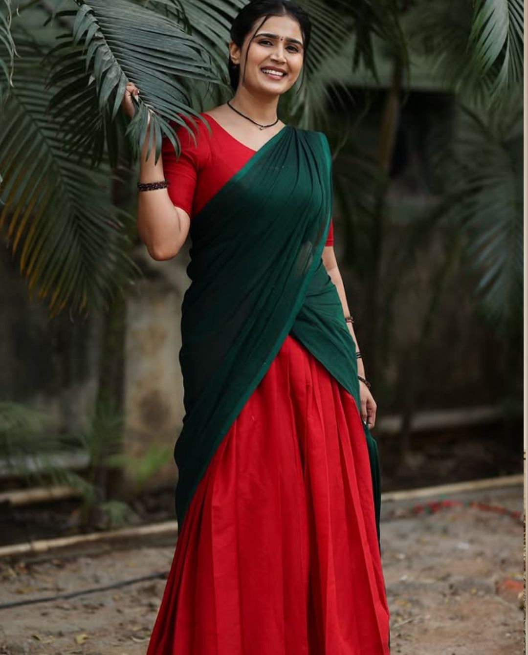 Kavya Shree : పచ్చని చెట్ల మధ్య ఎంత సక్కగున్నావో.. ఫ్యాన్స్ ఫిదా..