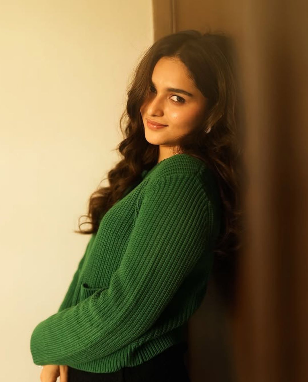 Kayadu lohar : క్యూట్ స్మైల్ తో, కస్సుమనే చూపులతో  చంపేస్తున్న కాయదు..