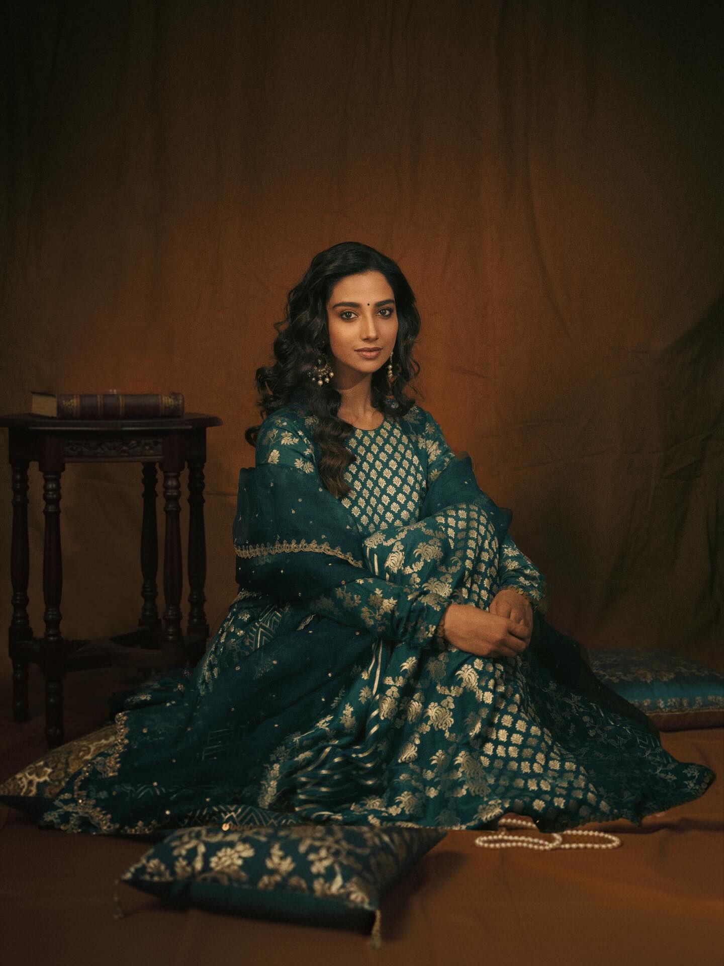 Meenakshi Chaudhary Photos (Source: Instagram) Meenakshi Chaudhary Photos (Source: Instagram)