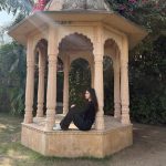 Mouni Roy: రాజస్థాన్‌లో నాగిని బ్యూటీ మౌని సందడి.. క్రిస్మస్‌ వేడుకల్లో..