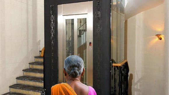 Lift Incident: హైదరాబాద్‌లో మరో లిఫ్ట్ ఘటన.. వృద్ధురాలు బలి