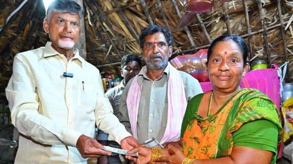 Andhra Pradesh: నూతన సంవత్సర కానుక.. నేడే ఏపీలో పెన్షన్ల పంపిణీ కార్యక్రమం