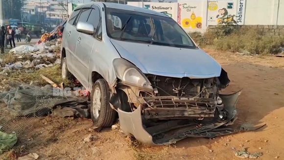 Road Accident: హైదరాబాద్ మైలార్దేవ్ పల్లిలో కార్ బీభత్సం.. స్పాట్‌లో ముగ్గురు!